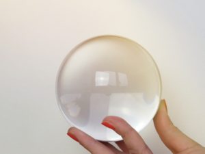 【恋愛占い体験談｜30代後半女性】5年間もダメ男と交際。有名占い師からのアドバイスは?