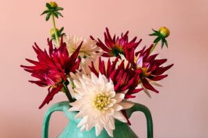 新入社員に一目惚れ？交際に発展した時の５つのメリット！